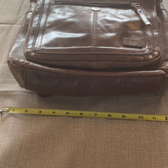 The Sak convertible backpack - Picture 7 of 9